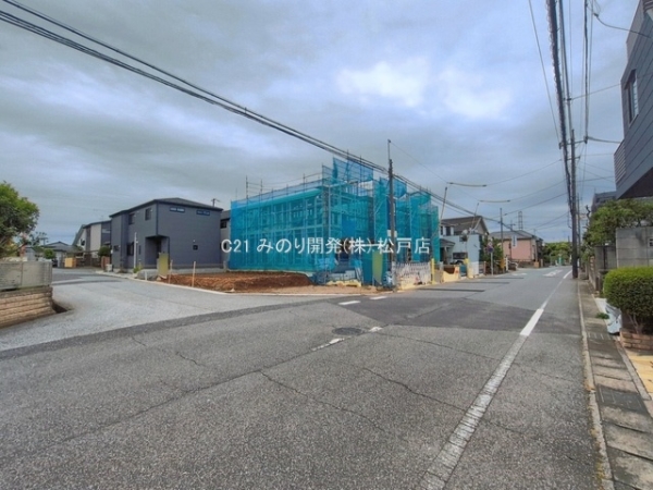 松戸市三矢小台４丁目の新築一戸建