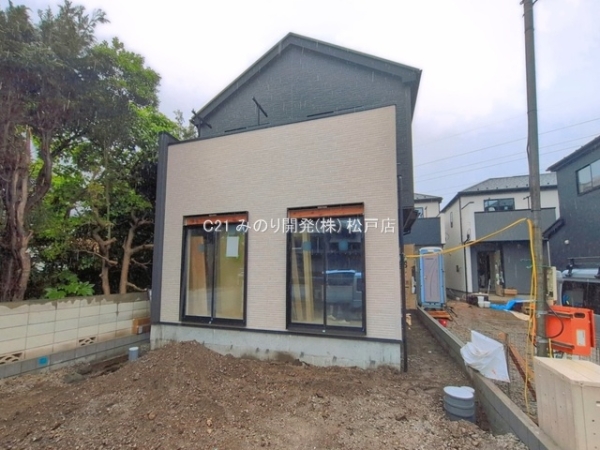 鎌ケ谷市南初富２丁目の新築一戸建