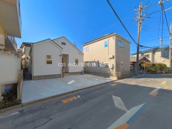 鎌ケ谷市北中沢２丁目の新築一戸建