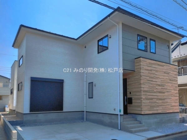 松戸市新松戸７丁目の新築一戸建