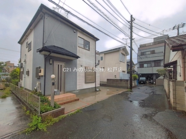 鎌ケ谷市くぬぎ山１丁目の中古一戸建