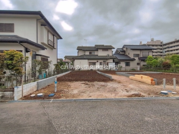 松戸市六高台４丁目の新築一戸建