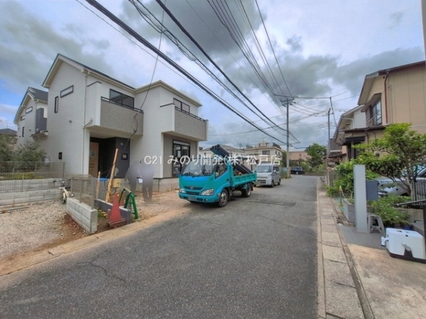 松戸市八ケ崎６丁目の新築一戸建