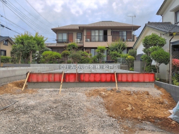 松戸市小金原７丁目の新築一戸建