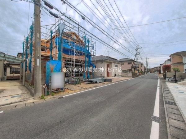 柏市南逆井６丁目の新築一戸建