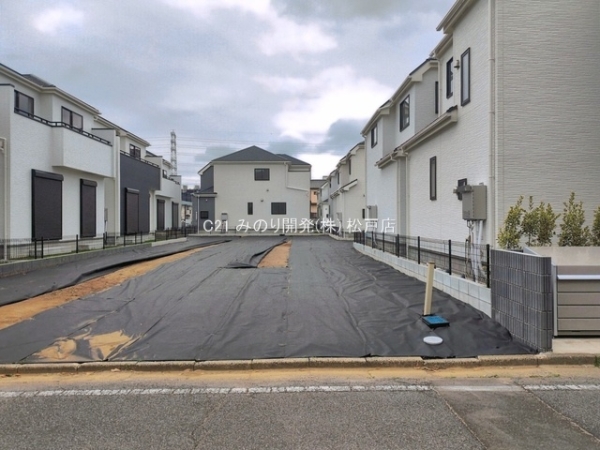 松戸市新松戸６丁目の新築一戸建