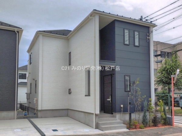 松戸市新松戸６丁目の新築一戸建