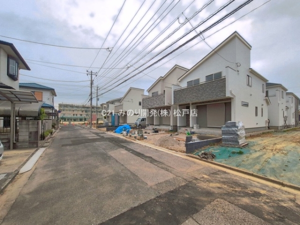 松戸市新松戸６丁目の新築一戸建