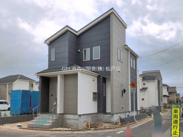 松戸市新松戸６丁目の新築一戸建
