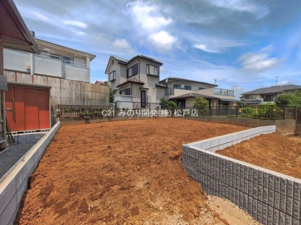 流山市向小金３丁目の新築一戸建