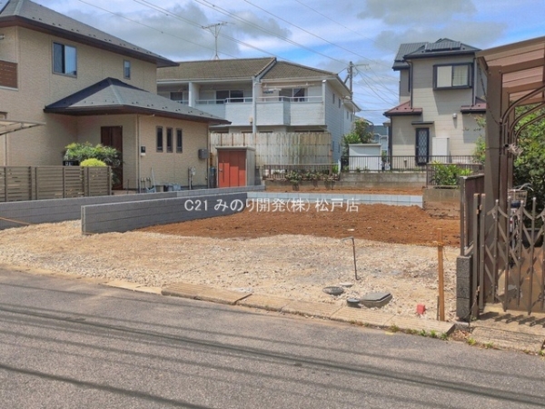 流山市向小金３丁目の新築一戸建