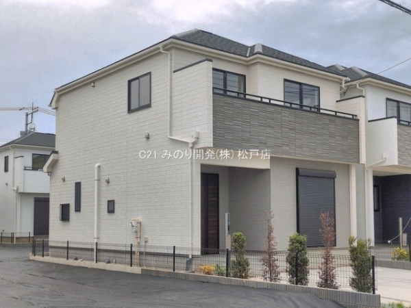松戸市新松戸６丁目の新築一戸建