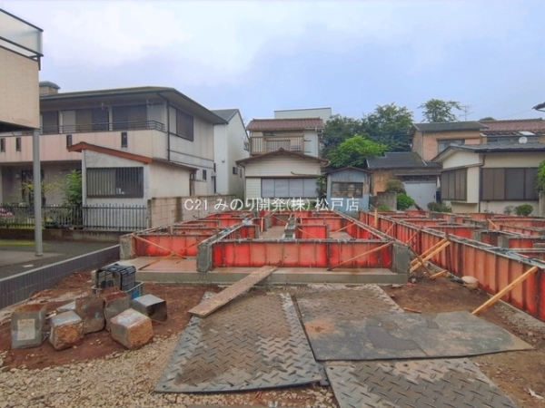 鎌ケ谷市東中沢４丁目の新築一戸建