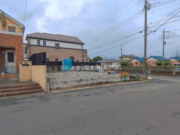 松戸市古ケ崎３丁目の新築一戸建