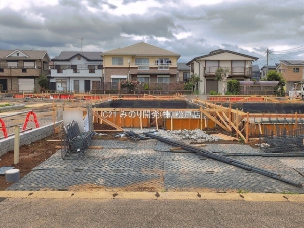 松戸市中金杉４丁目の新築一戸建