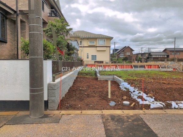 松戸市中金杉４丁目の新築一戸建