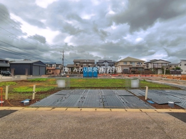 松戸市中金杉４丁目の新築一戸建
