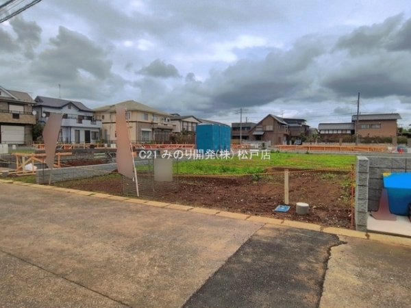 松戸市中金杉４丁目の新築一戸建