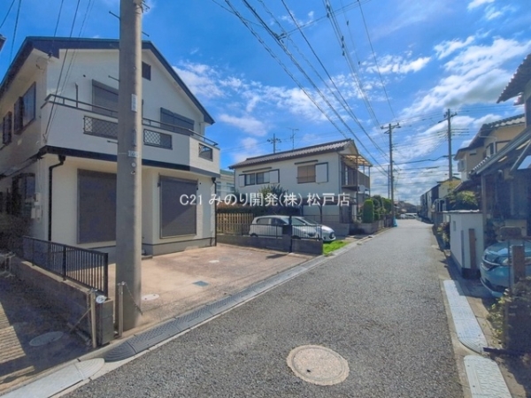 鎌ケ谷市東道野辺５丁目の中古一戸建