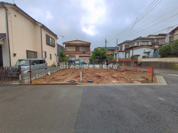 鎌ケ谷市東道野辺３丁目の新築一戸建