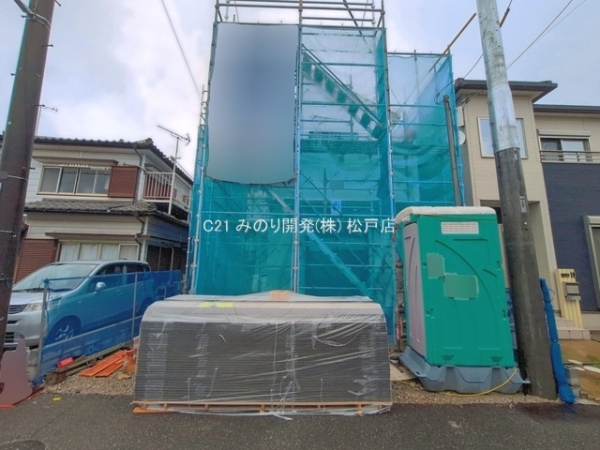 鎌ケ谷市東中沢３丁目の新築一戸建