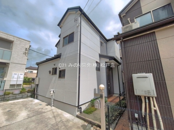 流山市西初石１丁目の中古一戸建