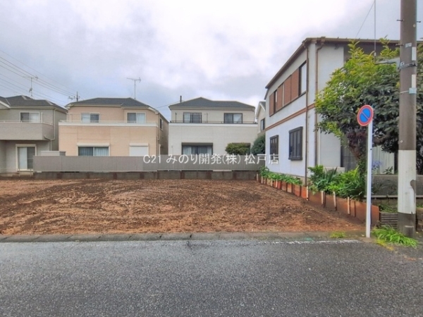 松戸市大金平４丁目の新築一戸建