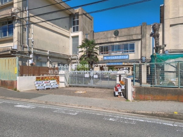 柏市高柳２丁目の新築一戸建(柏市立高柳小学校)