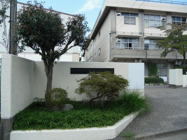 松戸市小金原４丁目の中古一戸建て(根木内中学校)