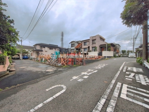 松戸市小金原８丁目の新築一戸建