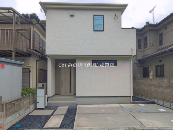 鎌ケ谷市南初富６丁目の新築一戸建
