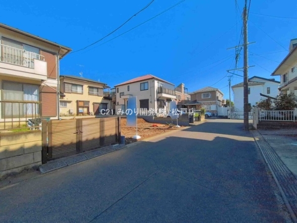 松戸市高塚新田の新築一戸建