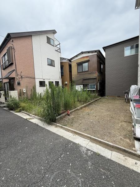 川口市南前川1丁目新築戸建(前面道路含む現地写真)