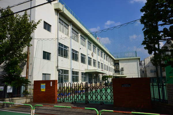 グリーンパーク上中里(荒川区立尾久第六小学校)