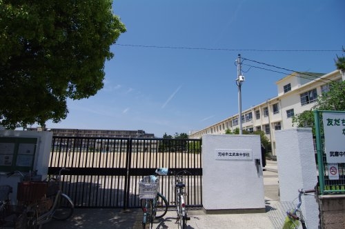 キューブ武庫川7(尼崎市立武庫中学校)