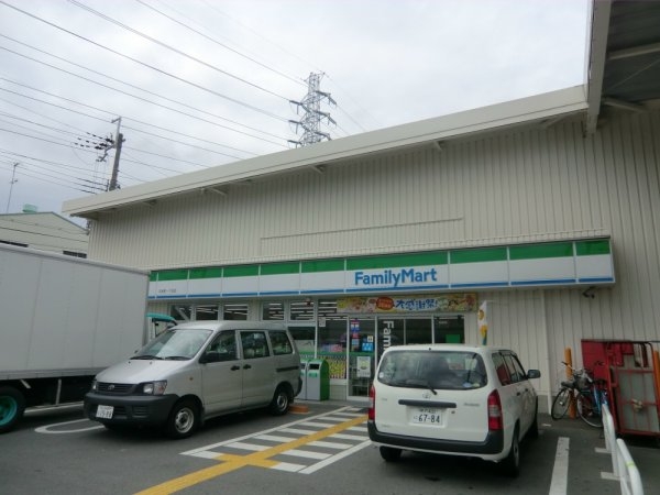 尼崎市元浜町3丁目新築一戸建て(ファミリーマート 元浜町一丁目店)