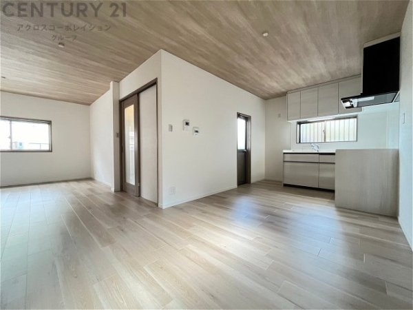 尼崎市西立花町３丁目の中古一戸建て