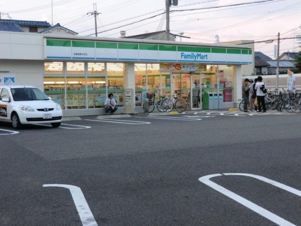 ハートフルタウン尼崎西立花町4丁目(ファミリーマート 尼崎稲葉元町店)