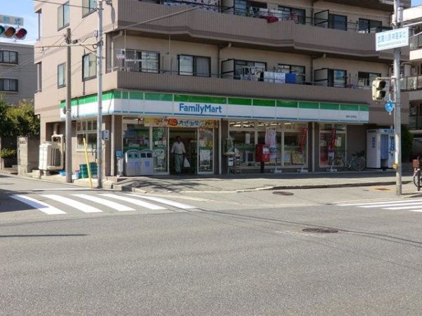 リブコート武庫川(ファミリーマート 尼崎大庄西町店)