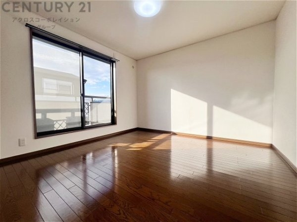 尼崎市名神町３丁目の中古一戸建て