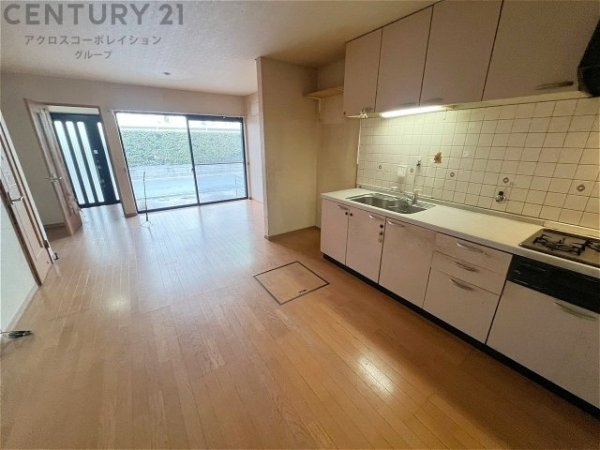 尼崎市稲葉荘４丁目の中古一戸建て