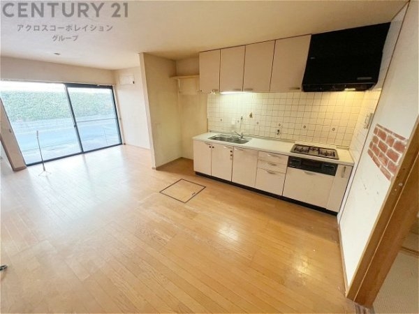 尼崎市稲葉荘４丁目の中古一戸建て