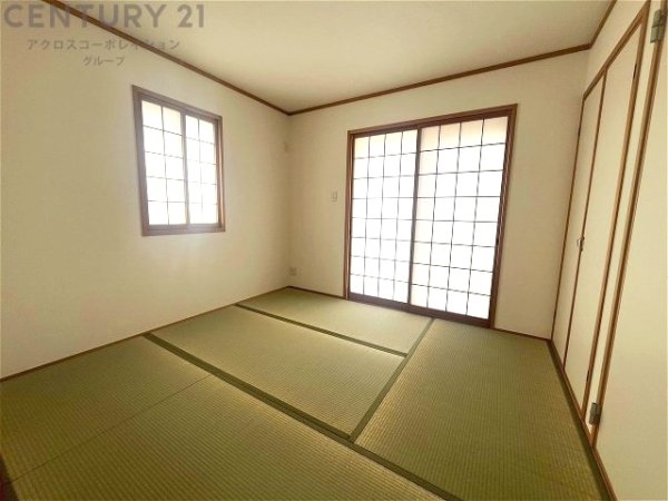 尼崎市南七松町２丁目の中古一戸建て