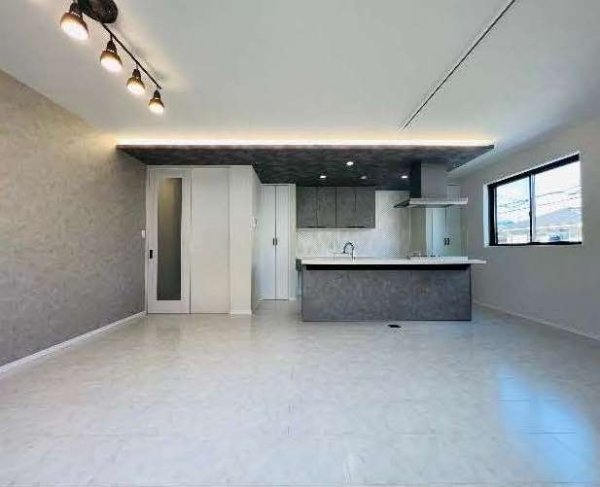 尼崎市富松町４丁目の土地