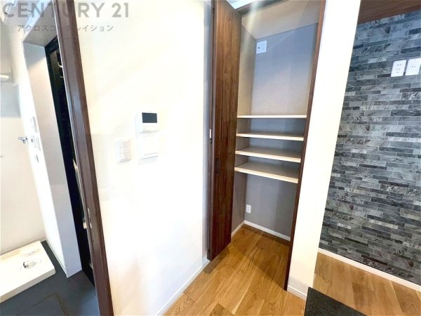尼崎市西難波町１丁目新築戸建て