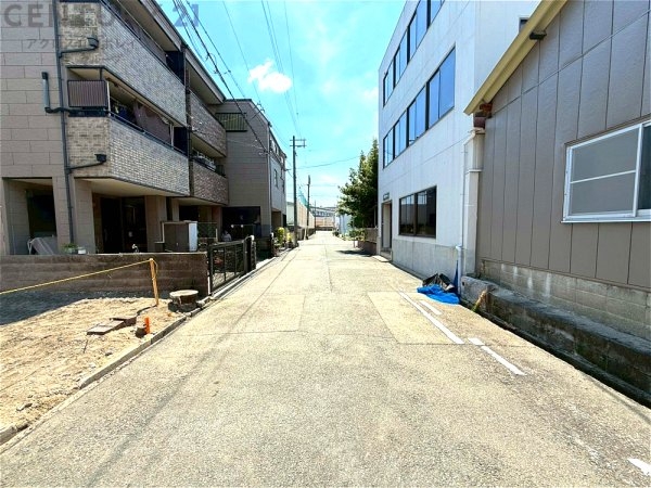 尼崎市杭瀬南新町1丁目新築一戸建て