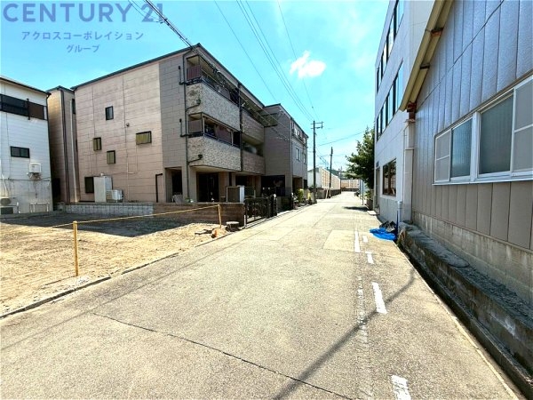 尼崎市杭瀬南新町1丁目新築一戸建て