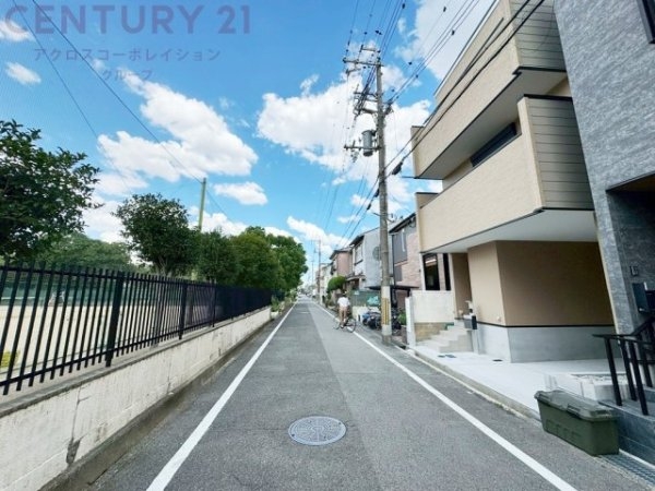 尼崎市菜切山　新築一戸建て