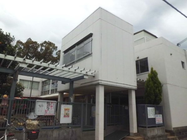 尼崎市瓦宮1丁目の中古一戸建て(太陽の子保育園)