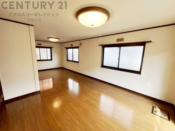 尼崎市常松１丁目の中古一戸建て